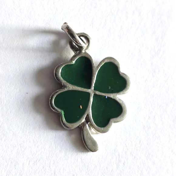 Vintage shamrock pendant charm green glitter silver tone st paddys day patrick - Picture 1 of 8